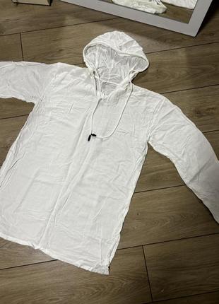 Белая кофта