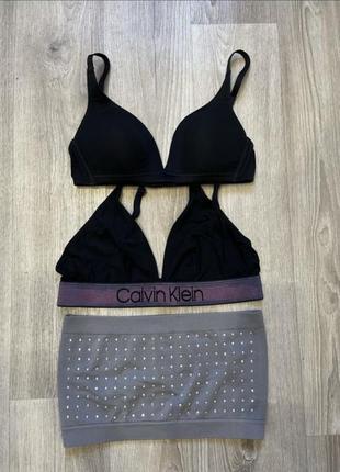 Фирменный бюстгальтер из трикотажа. calvin klein.