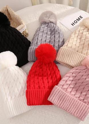 Красивая теплая шапка для девочек