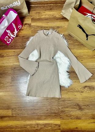 Платье вязаное в рубчик stradivarius