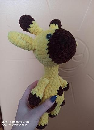 Жираф плюшевий крючком