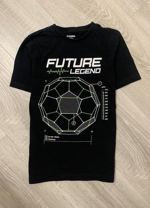 Стильна футболка