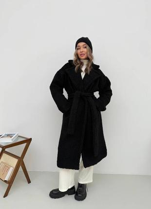 Женское пальто тедди из искусственного меха на подкладке длинное свободное оверсайз с поясом с карманами с отложным воротником белая серая черная коричневая бежевая