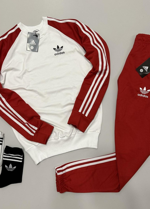 Костюм в стиле adidas свитшот белый красный и 2 пары носков в подарок м-49444