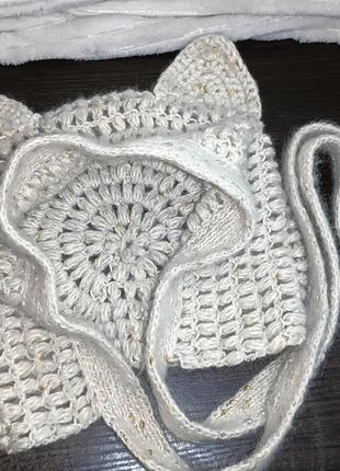 Трендовая шапка чепчик женская ажурная вязаная с ушками на завязках ручная работа, бонет хэндмейд