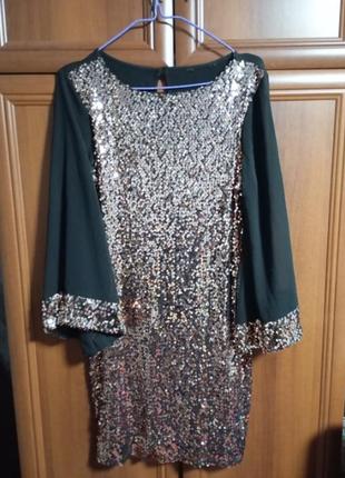 Красивое платье с маечками