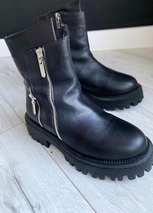 Шкіряні жіночі черевики