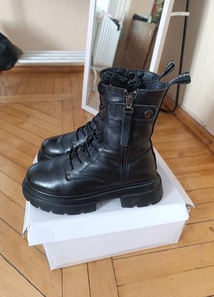 Зимние ботинки