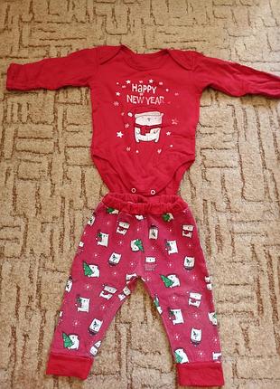 Пижама новогодняя бодик штанишки 12-18мис.