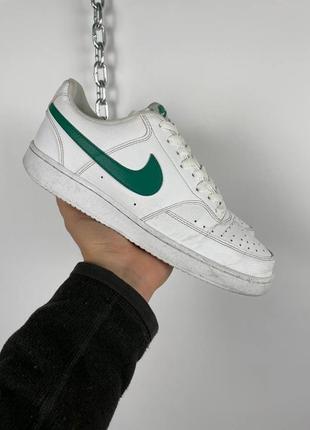 Білі чоловічі кросівки nike court vision 42.5