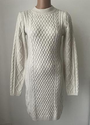 Платье вязаное молочное