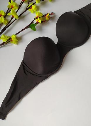 Бесшовный гладкий бюстгалтер балконет на силиконовых полосках triumph, eur 80b