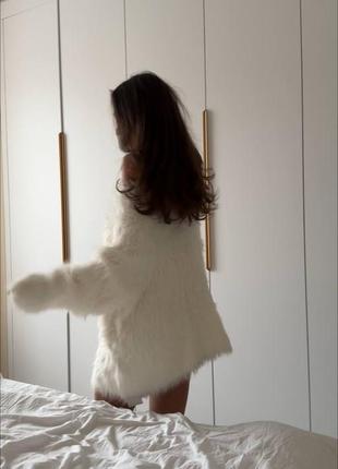 Неймовірно ніжна сукня, з дуже приємної та мʼякенької  тканини  на дотик ❤️