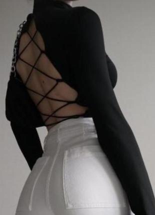 Кроп-топ зі спинкою на завʼязках 🔥