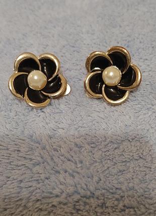 Клипсы, бижутерия