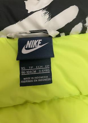 Nike жилетка2 фото