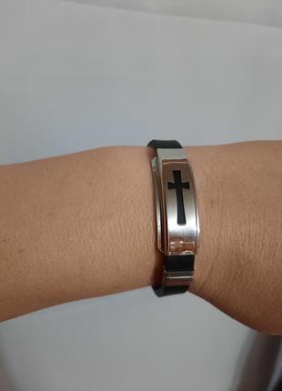 Браслет с крестом