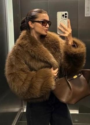 Популярна вкорочена шубка шуба зі штучного хутра коричнева zara зара