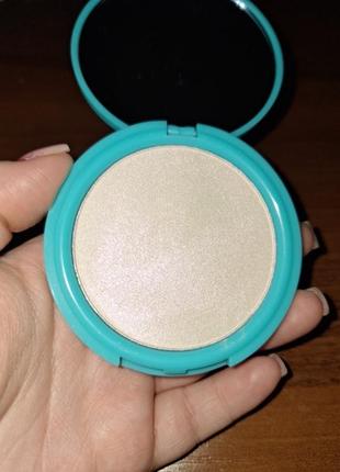 Glambee color hypnotic magnific хайлайтер