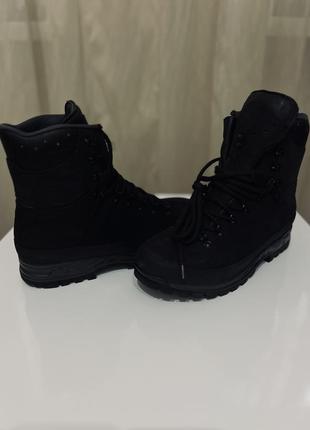 Новые зимние треккинговые ботинки meindl gevecht m1,размер 42/43