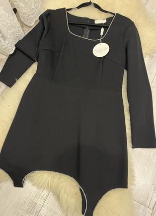 Платье камней