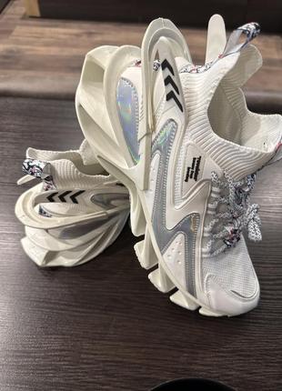 Кроси космічні