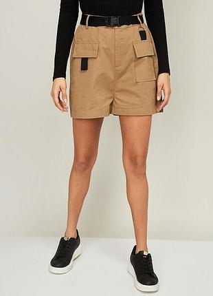 Стильные базовые шорты хлопка