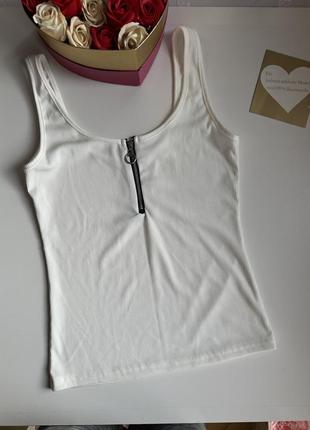 Нова актуальна молочна майка в рубчик 💙💛 сток