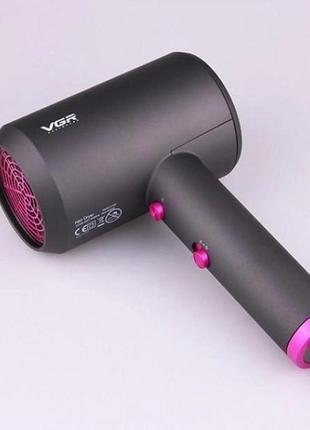 Професійний фен для сушіння та укладання волосся