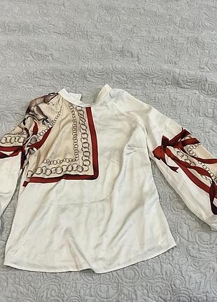 Блуза сорочка святкова молочна
