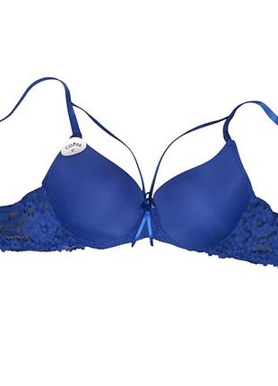 Гладкий бюст з декором