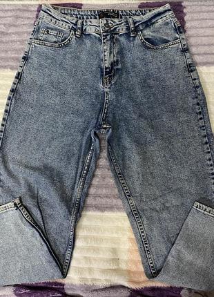 Джинсовые штаны