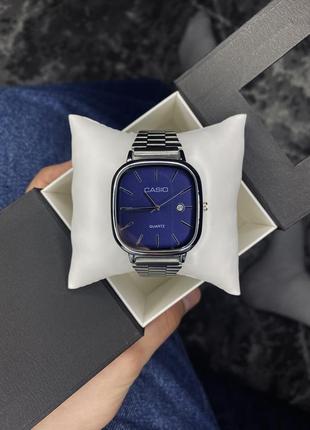 Годинник casio
