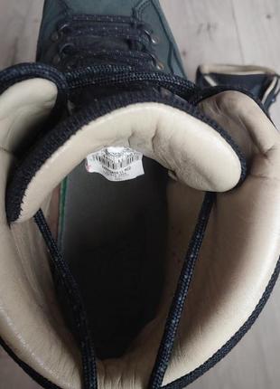Термочеревики
lowa 
мембрана gore-tex
р. 44.56 фото