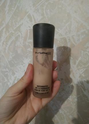Тональная основа mac matchmaster foundation spf 15