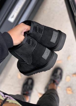 Ugg mini suede 2