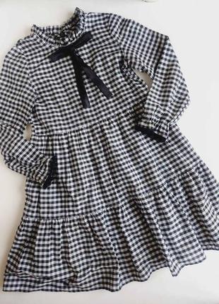 Платье на 7-9 лет с длинным рукавом