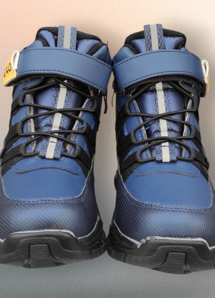 Детские зимние ботинки, хайтопы кроссовки для мальчика синие( уценка уточнять нюансы) 31р(19,8)