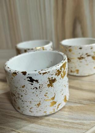 Набор маленьких чайных свечей в гипсовых кашпо/ 3 шт в наборе