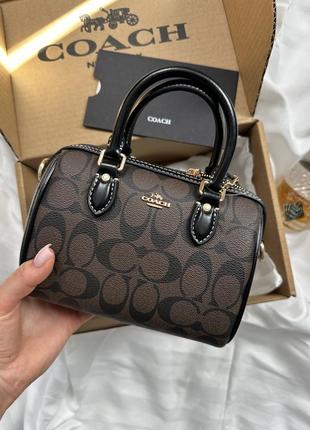 Женская коричневая сумка из натуральной кожи в стиле coach