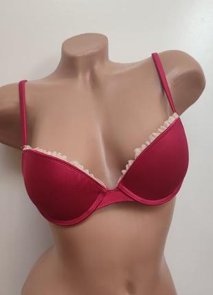 Сатиновий бюстгальтер з пуш ап.
