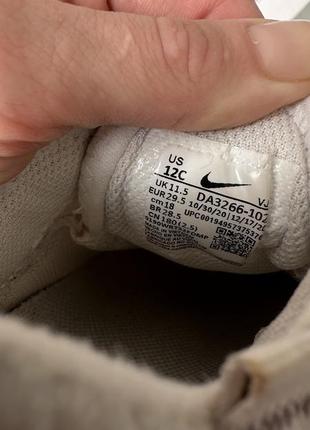 Nike кросівки 4