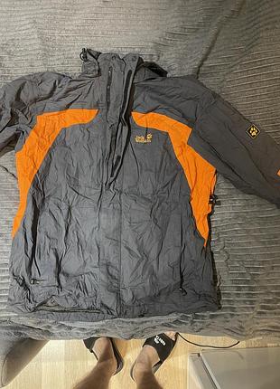 Куртка джек ульфскин