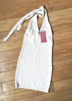 Пушистая мини-платье