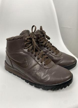 Кожаные утепленные ботинки buy nike hoodland