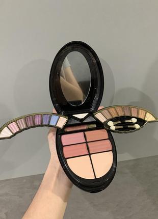 Шикарная палетка теней контуринг румян