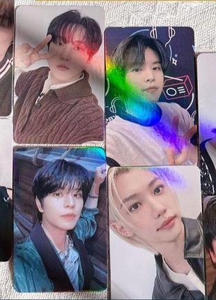 Набор голографических карт stray kids