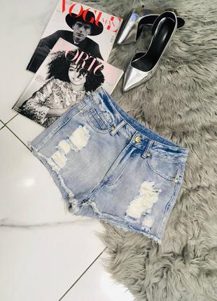 Рвані джинсові шорти denim co