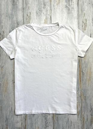 Оригинальная футболка гуess