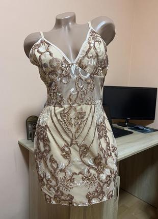 Праздничное платье